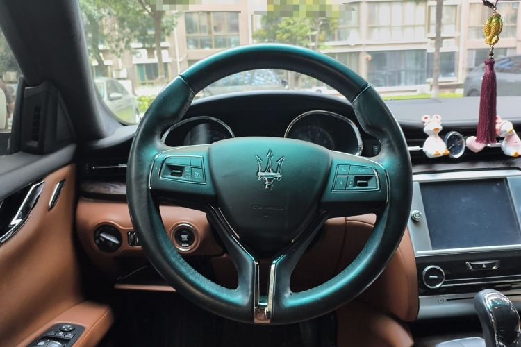 Used Maserati President 2013 3.0T Standard Model Steering Wheel