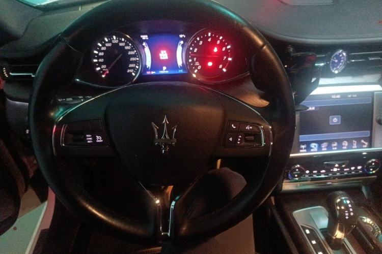 Used Maserati President 2013 3.0T Standard Model Steering Wheel