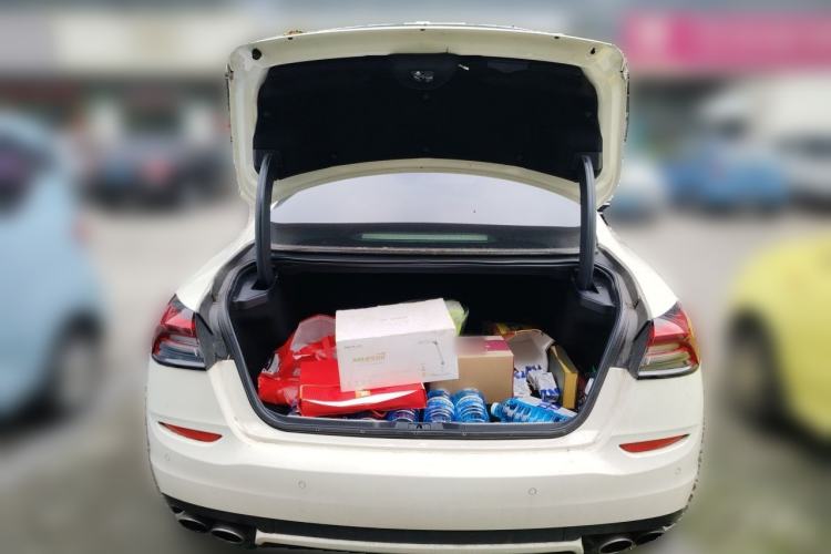 Used Maserati President 2013 3.0T Standard Model Trunk