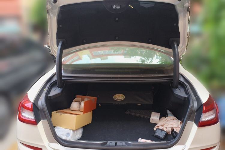 Used Maserati President 2013 3.0T Standard Model Trunk