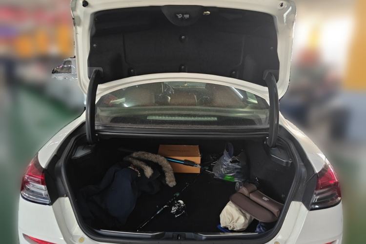 Used Maserati President 2013 3.0T Standard Model Trunk