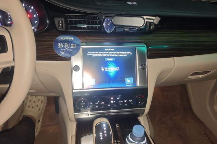 Used Maserati President  Audio And AC Panel