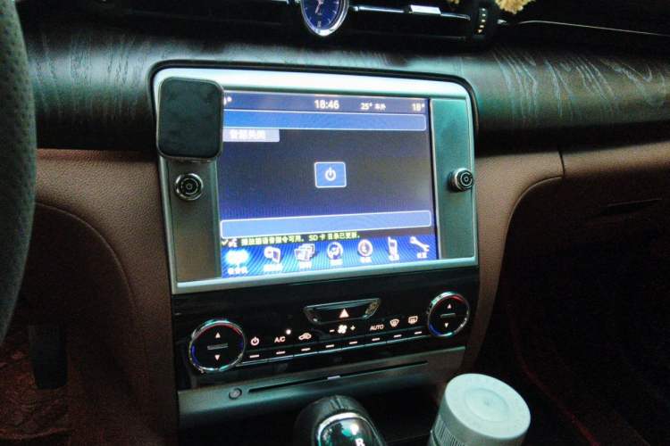 Used Maserati President 2015 3.0T Standard Model Audio And AC Panel