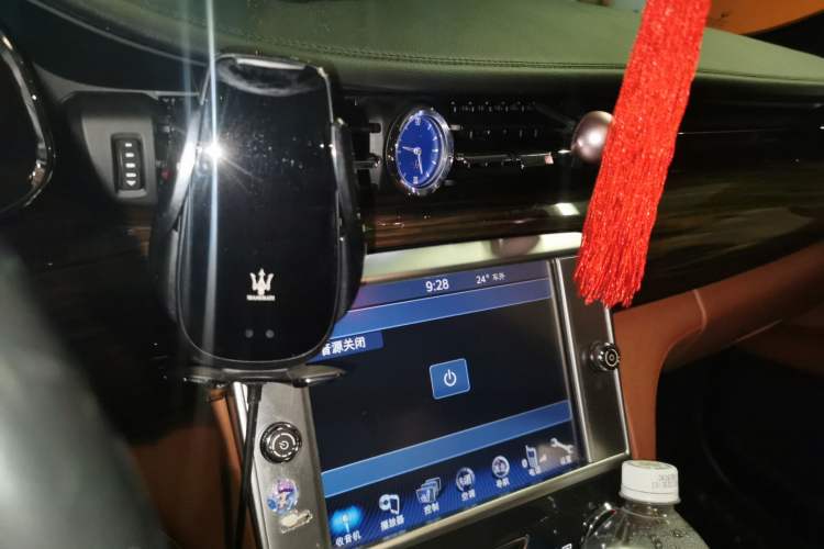 Used Maserati President 2015 3.0T S Q4 Audio And AC Panel