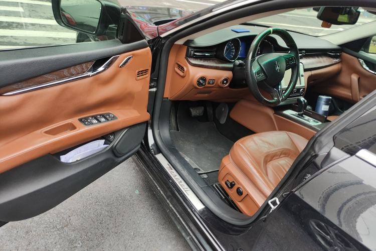 Used Maserati President 2015 3.0T Standard Model Driver Seat