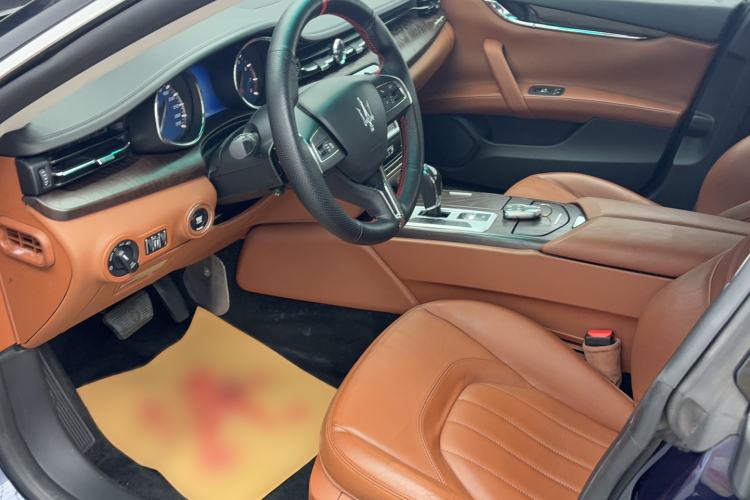 Used Maserati President 2015 3.0T Standard Model Interior 3