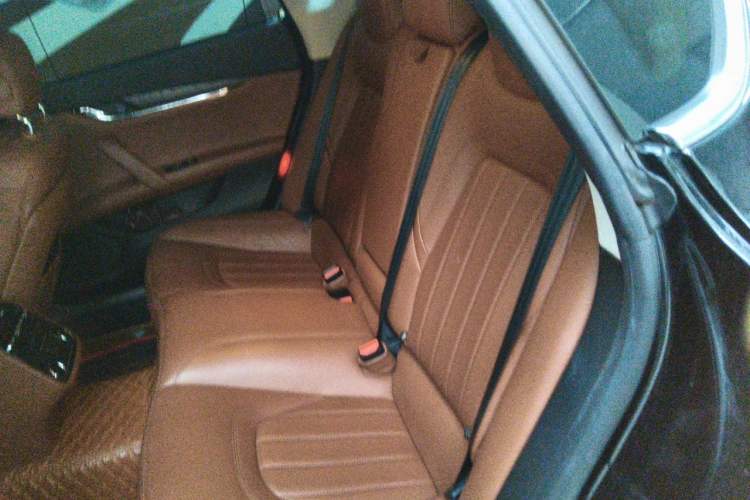 Used Maserati President 2015 3.0T Standard Model Left Rear Seat