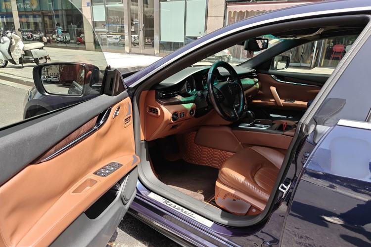 Used Maserati President 2015 3.0T Standard Model Driver Seat