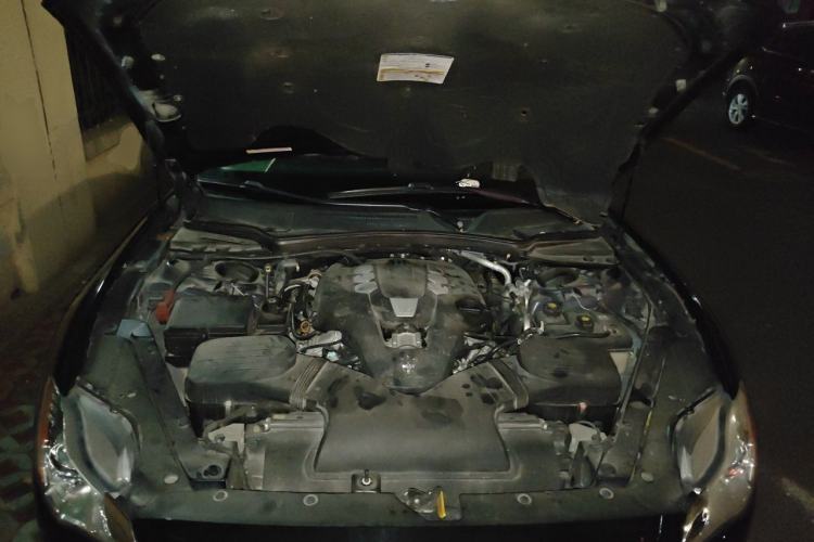 Used Maserati President 2015 3.0T Standard Model Engine Bay