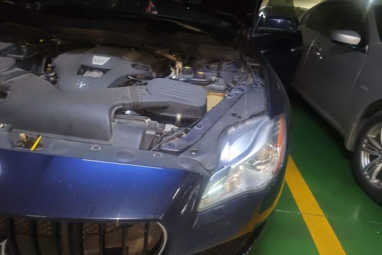Used Maserati President 2015 3.0T Standard Model Engine Bay Left