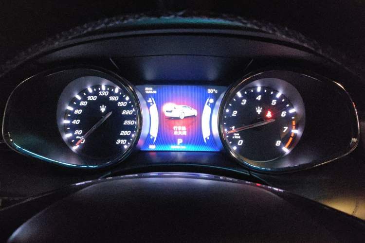 Used Maserati President 2015 3.0T Standard Model Instrument Cluster