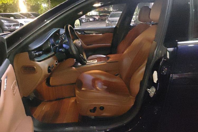 Used Maserati President 2015 3.0T Standard Model Left Front Seat