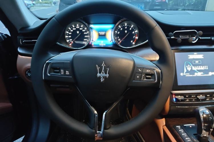 Used Maserati President 2015 3.0T Standard Model Steering Wheel