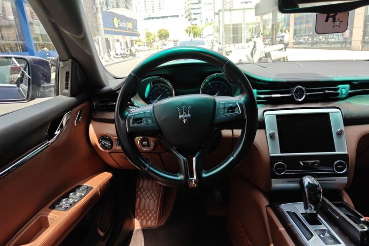 Used Maserati President 2015 3.0T Standard Model Steering Wheel