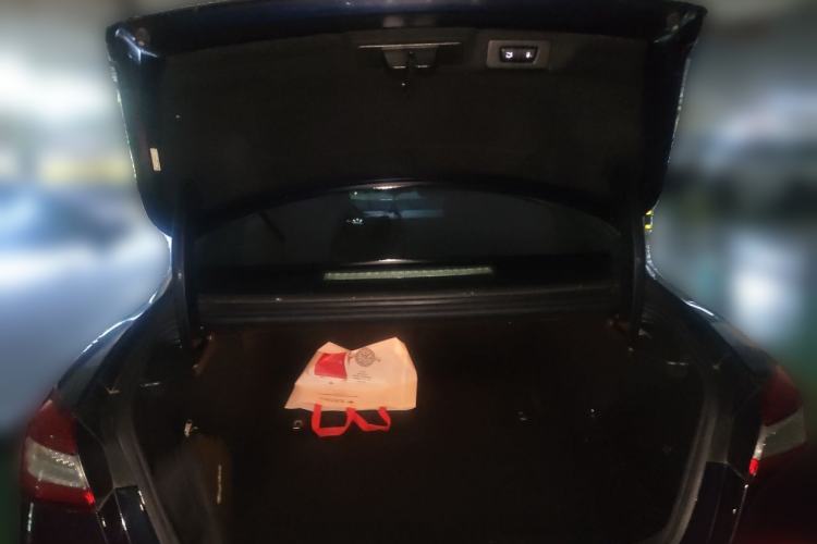 Used Maserati President 2015 3.0T Standard Model Trunk