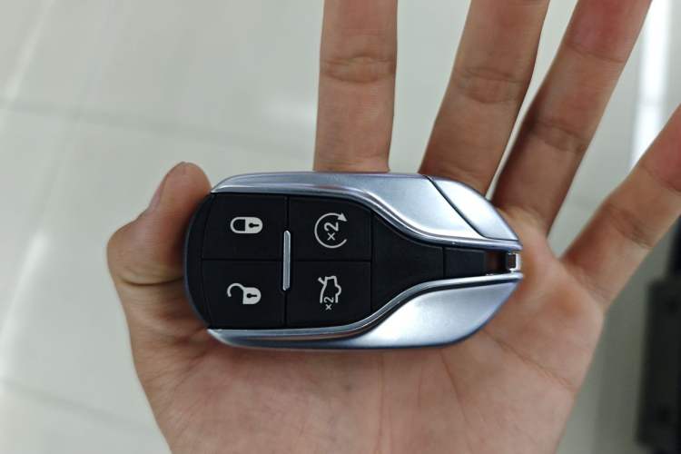 Used Maserati President  Vehicle Key