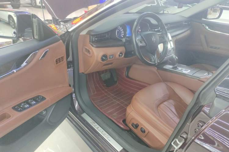 Used Maserati President 2015 3.0T Standard Model Driver Seat
