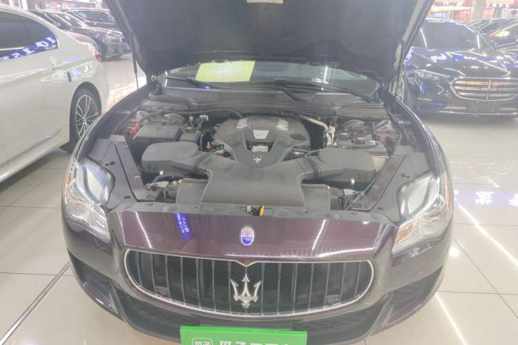 Used Maserati President 2015 3.0T Standard Model Engine Bay