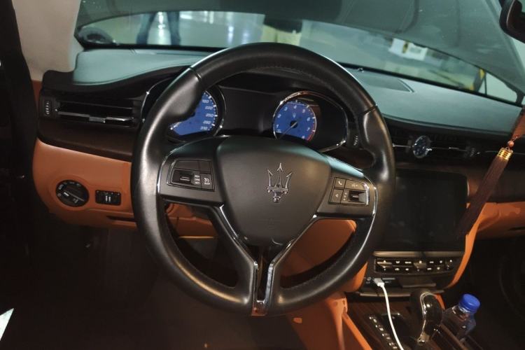 Used Maserati President 2015 3.0T Standard Model Steering Wheel