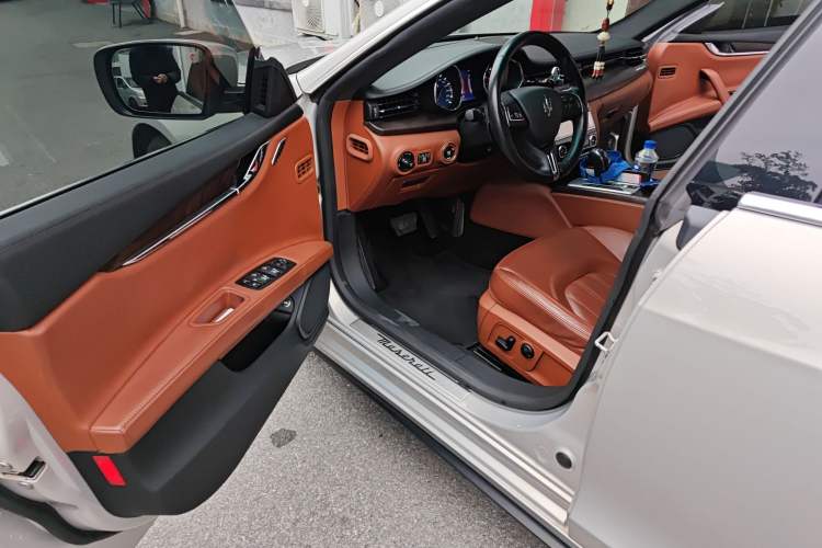 Used Maserati President 2015 3.0T S Q4 Driver Seat