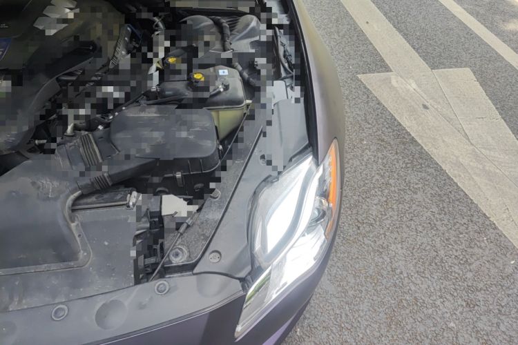 Used Maserati President 2015 3.0T Standard Model Engine Bay Left