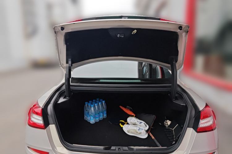 Used Maserati President 2015 3.0T S Q4 Trunk
