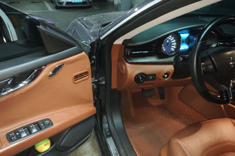 Used Maserati President 2015 3.0T Standard Model Driver Seat