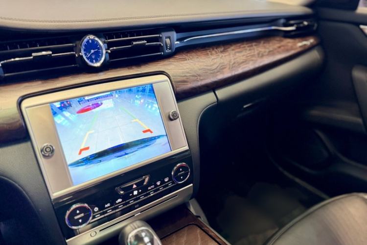 Used Maserati President 2015 3.0T Standard Model Interior 6
