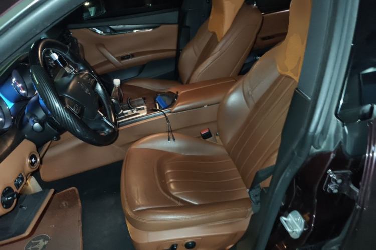 Used Maserati President 2015 3.0T Standard Model Left Front Seat