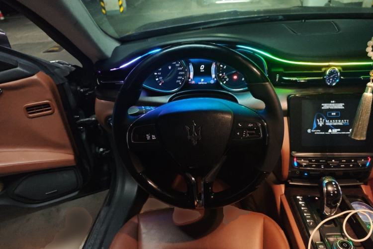 Used Maserati President 2015 3.0T Standard Model Steering Wheel