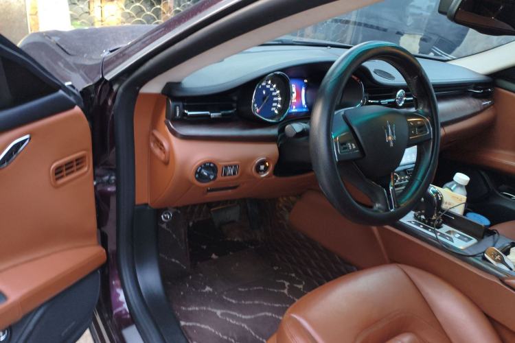 Used Maserati President 2015 3.0T Standard Model Driver Seat