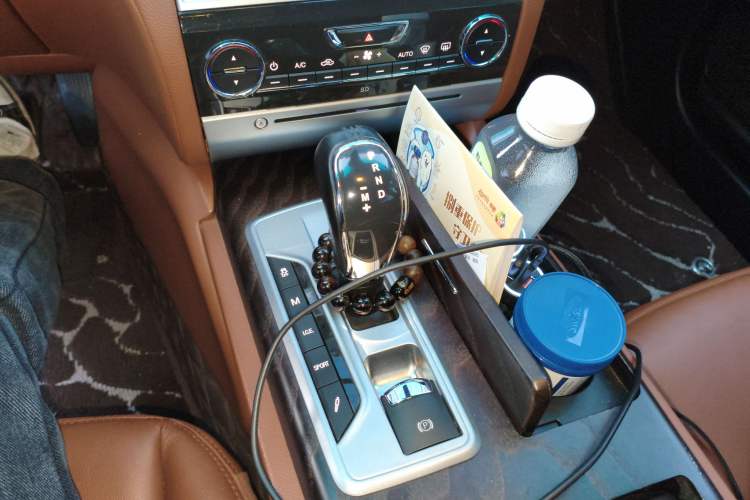 Used Maserati President 2015 3.0T Standard Model Gear Lever