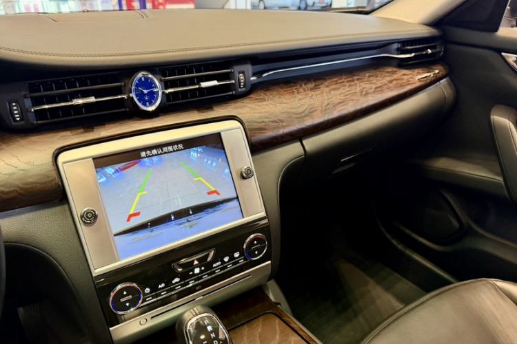 Used Maserati President 2015 3.0T Standard Model Interior 2
