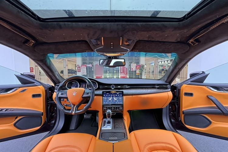 Used Maserati President 2015 3.0T Standard Model Interior 5