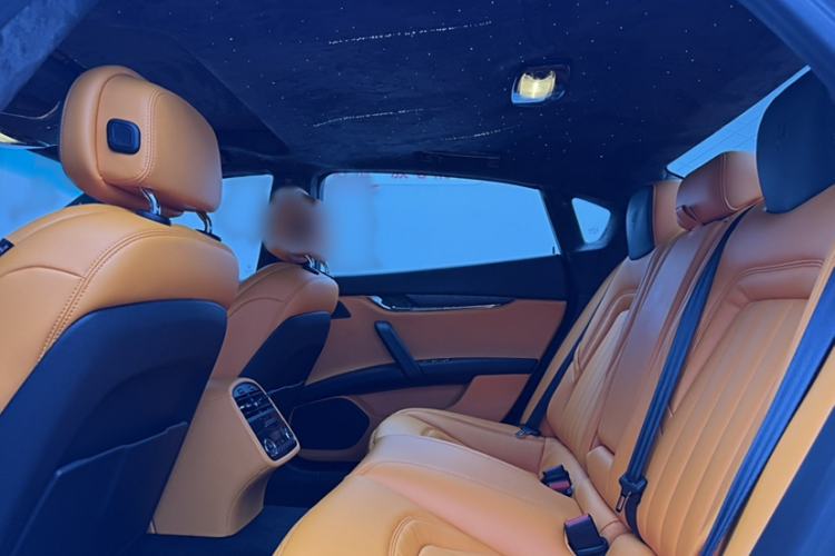 Used Maserati President 2015 3.0T Standard Model Interior 8