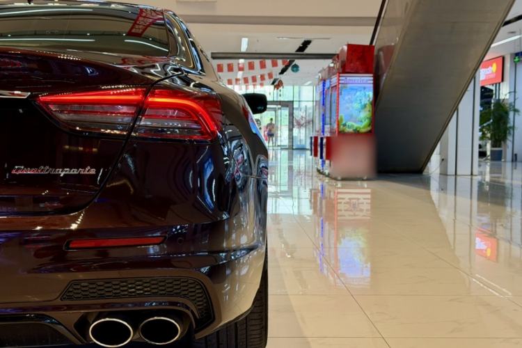 Used Maserati President 2015 3.0T Standard Model Interior 9