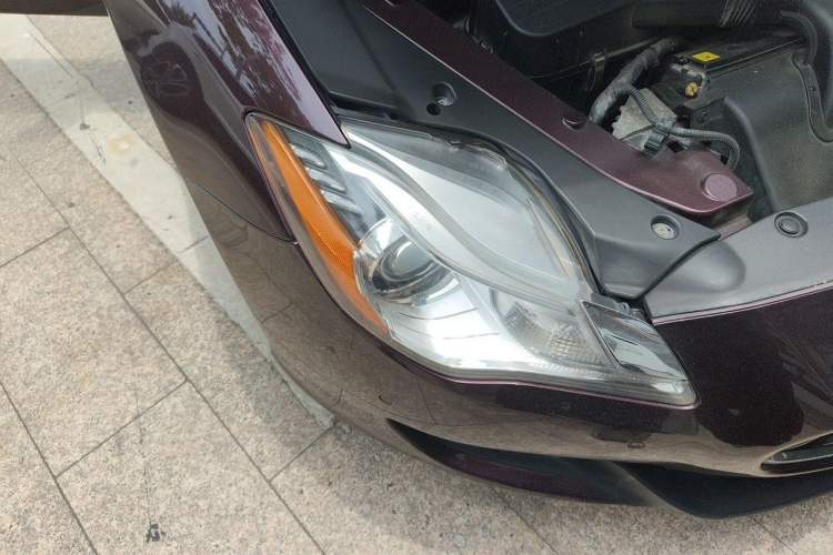 Used Maserati President 2015 3.0T Standard Model Right Front Headlight