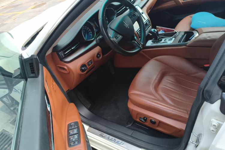 Used Maserati President 2015 3.0T Standard Model Driver Seat