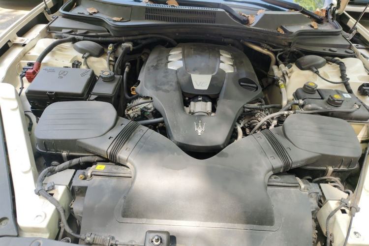 Used Maserati President 2015 3.0T Standard Model Engine Bay
