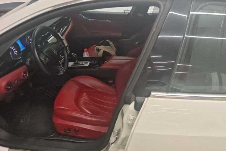 Used Maserati President  Left Front Seat