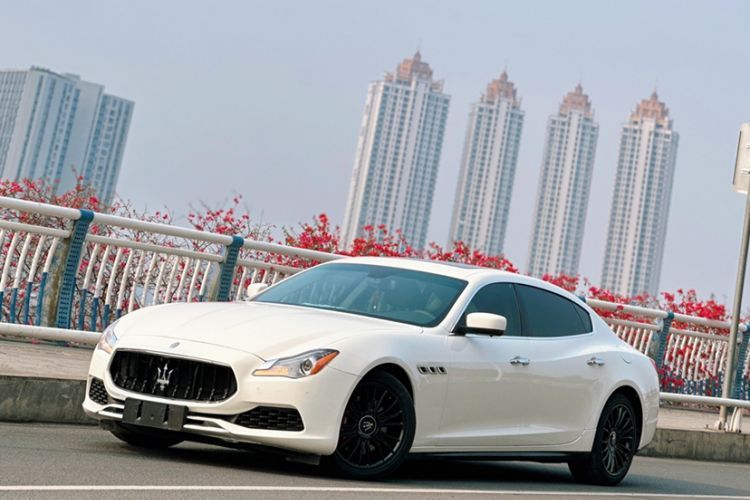 Used Maserati President 2015 3.0T Standard Model Guazi used car, China used car export, Used car for sale, Used Maserati cars, Cheapest cars for sale