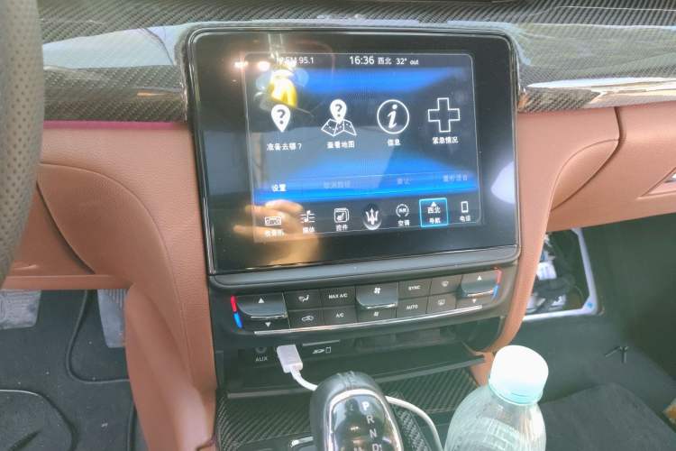 Used Maserati President 2017 3.0T Standard Model Audio And AC Panel