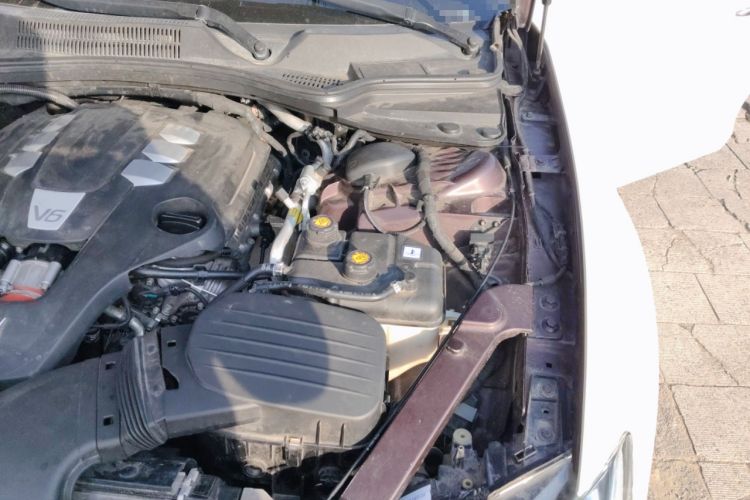 Used Maserati President 2017 3.0T Standard Model Engine Bay Left