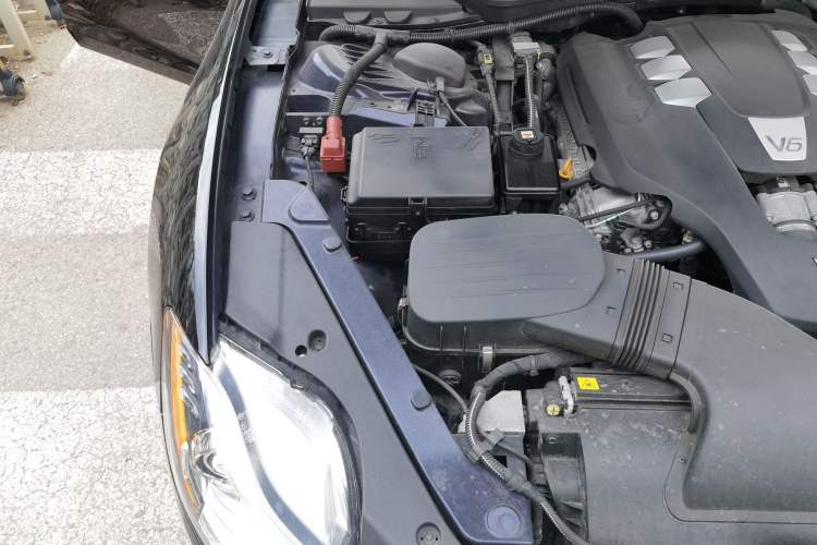Used Maserati President 2017 3.0T Standard Model Engine Bay Right