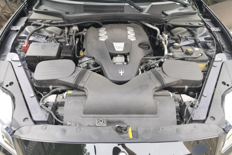 Used Maserati President 2017 3.0T Standard Model Engine Bay