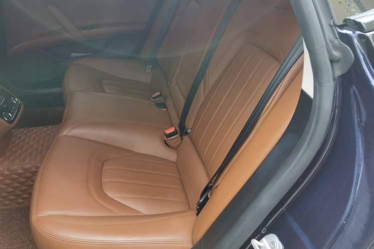 Used Maserati President 2017 3.0T Standard Model Left Rear Seat