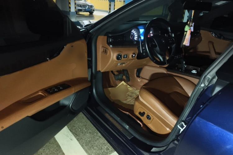 Used Maserati President  Driver Seat