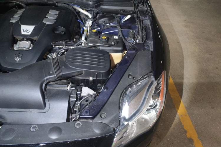 Used Maserati President 2017 3.0T Standard Model Engine Bay Left