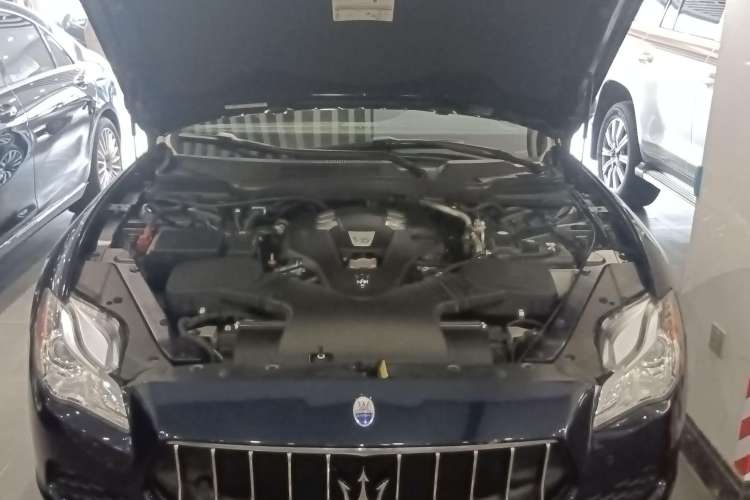 Used Maserati President 2017 3.0T Standard Model Engine Bay