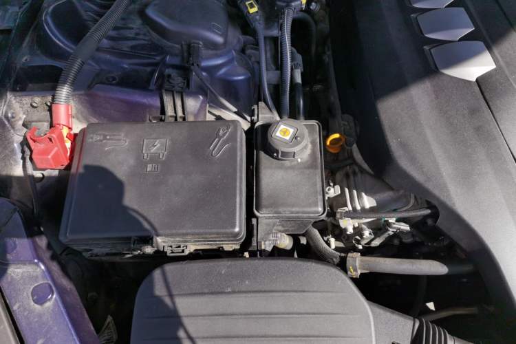 Used Maserati President 2017 3.0T Standard Model Engine Bay Right